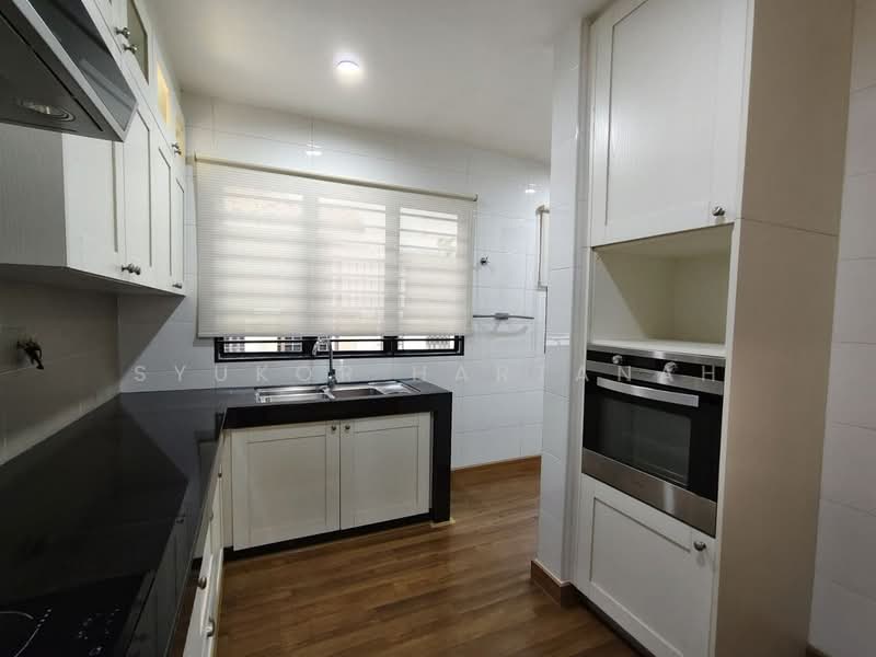 Terraced House for Sale in Alam Impian (Shah Alam) - Syukor Hartanah - Kitchen - PropertyGuru.com.my