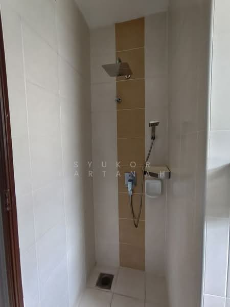Terraced House for Sale in Alam Impian (Shah Alam) - Syukor Hartanah - Bathroom - PropertyGuru.com.my
