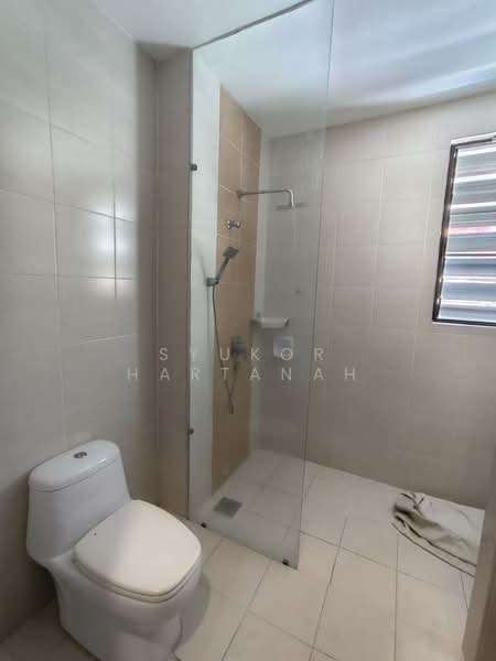 Terraced House for Sale in Alam Impian (Shah Alam) - Syukor Hartanah - Bathroom - PropertyGuru.com.my