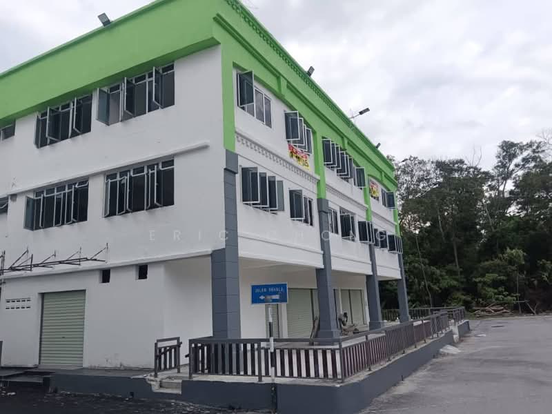 Kedai untuk Disewa di Nilai (Negeri Sembilan) - Eric Chong - Exterior - PropertyGuru.com.my