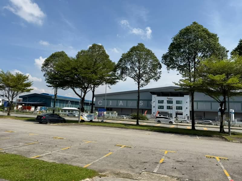 Shop for Sale in Kota Kemuning (Shah Alam) - Alicia Soo - Exterior - PropertyGuru.com.my