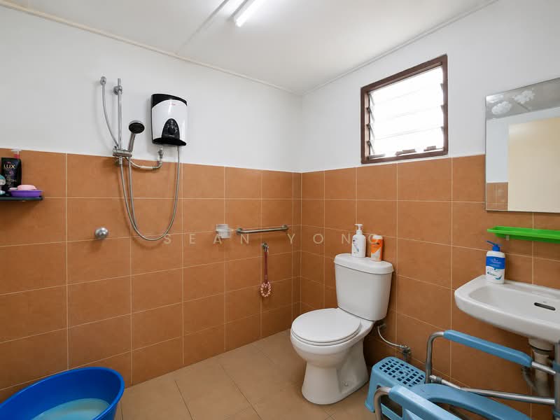 Rumah Berkembar untuk Dijual di Taman Selayang Mutiara (Selayang) - Sean Yong - Bathroom - PropertyGuru.com.my