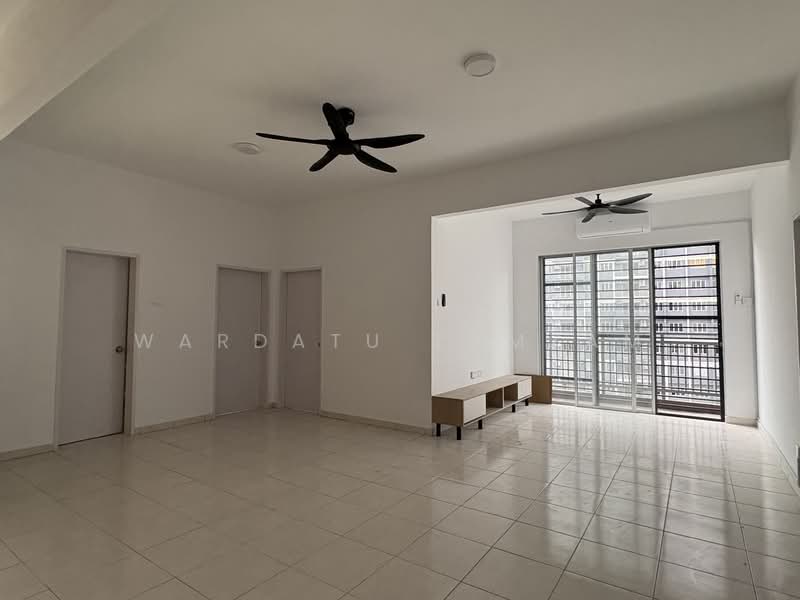 Condominium for Rent at Residensi Adelia 4 - Wardatu Zamzam - Living Room - PropertyGuru.com.my