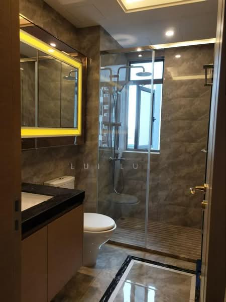 Servis Apartment untuk Disewa di R&F Princess Cove Phase 1 - Lui Lui - Bathroom - PropertyGuru.com.my