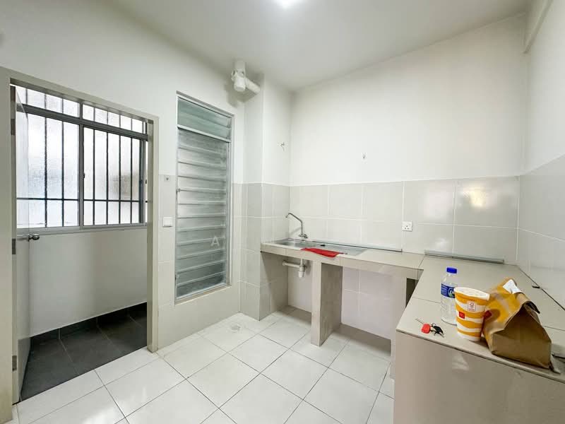 Apartment for Sale at Harmoni 1 - Azmi . - PropertyGuru.com.my