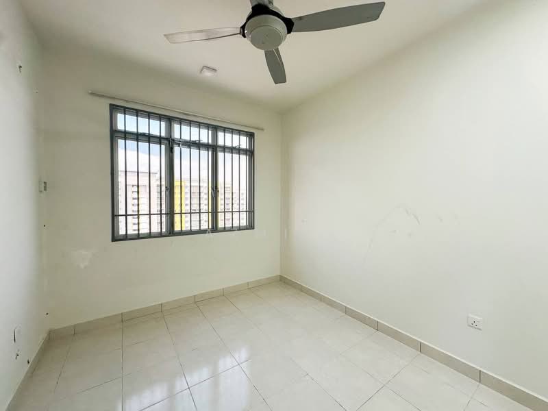 Apartment for Sale at Harmoni 1 - Azmi . - PropertyGuru.com.my