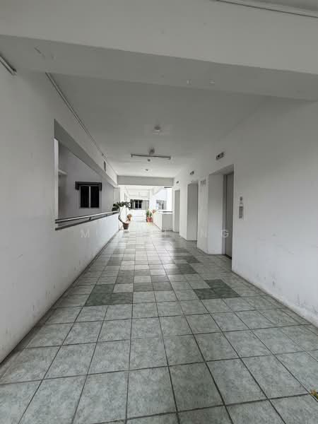 Condominium for Sale at Desa Golf Condominium - Ms Chang - Corridor - PropertyGuru.com.my
