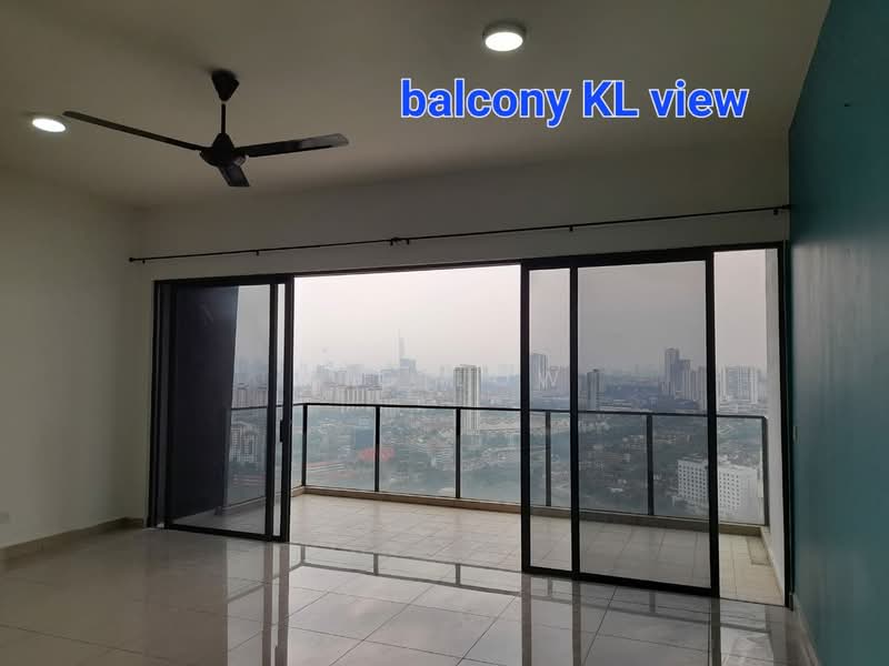 Kondominium untuk Dijual di Lakeville Residence - Nic Low - Balcony - PropertyGuru.com.my