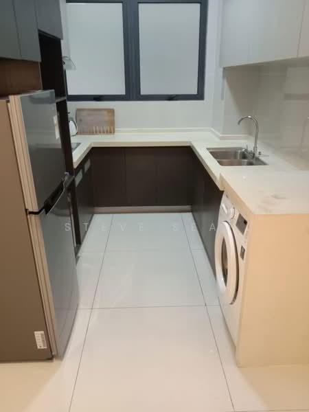 Condominium for Rent at Amberside @ Country Garden Danga Bay - Steve Seah - Kitchen - PropertyGuru.com.my