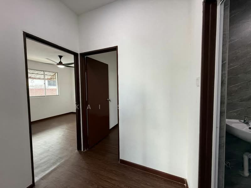 Rumah Teres 2 Tingkat untuk Dijual di Taman Puteri Wangsa (Ulu Tiram) - Kai Siong - Interior - PropertyGuru.com.my