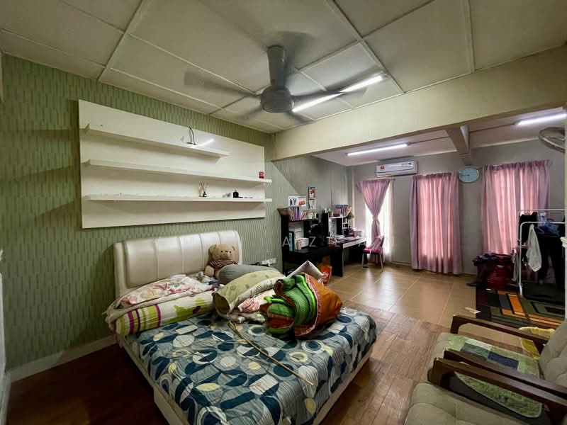 Rumah Teres 2 Tingkat untuk Dijual di TAMAN PUCHONG UTAMA (Puchong) - Amin Azlan - Bedroom - PropertyGuru.com.my