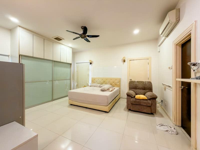 Rumah Berkembar untuk Dijual di Kajang (Selangor) - Zairul Asrah Zulkefli - Bedroom - PropertyGuru.com.my