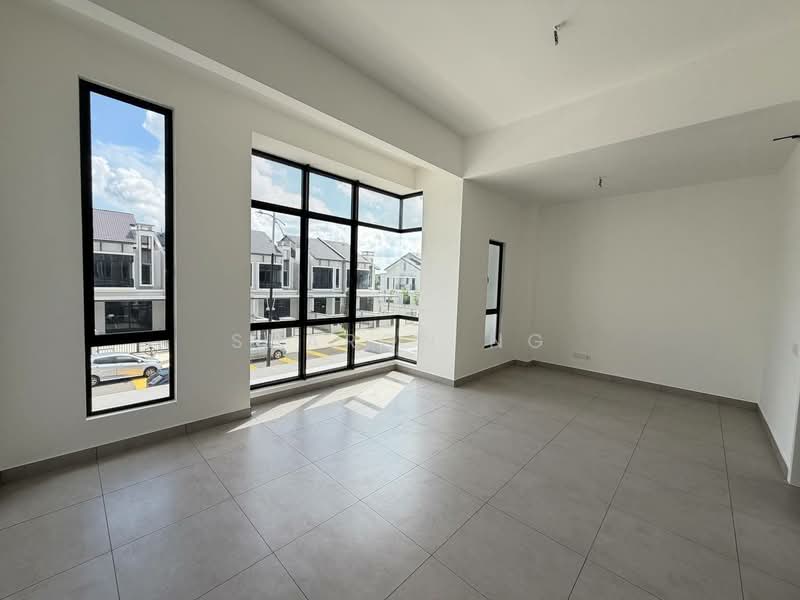 2-storey Terraced House for Sale in Setia Eco Cascadia (Tebrau) - Sharon Ng - Living Room - PropertyGuru.com.my