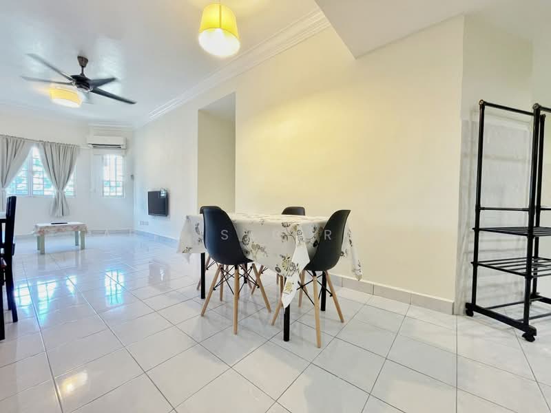 Condominium for Sale at Oakleaf Park - Abid Sabarudin - Living Room - PropertyGuru.com.my