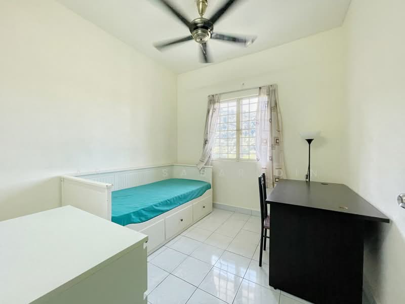 Condominium for Sale at Oakleaf Park - Abid Sabarudin - Bedroom - PropertyGuru.com.my