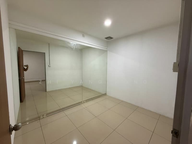 Office for Rent in Taman Desa Cemerlang (Ulu Tiram) - Zhi Yang Hong - Interior - PropertyGuru.com.my