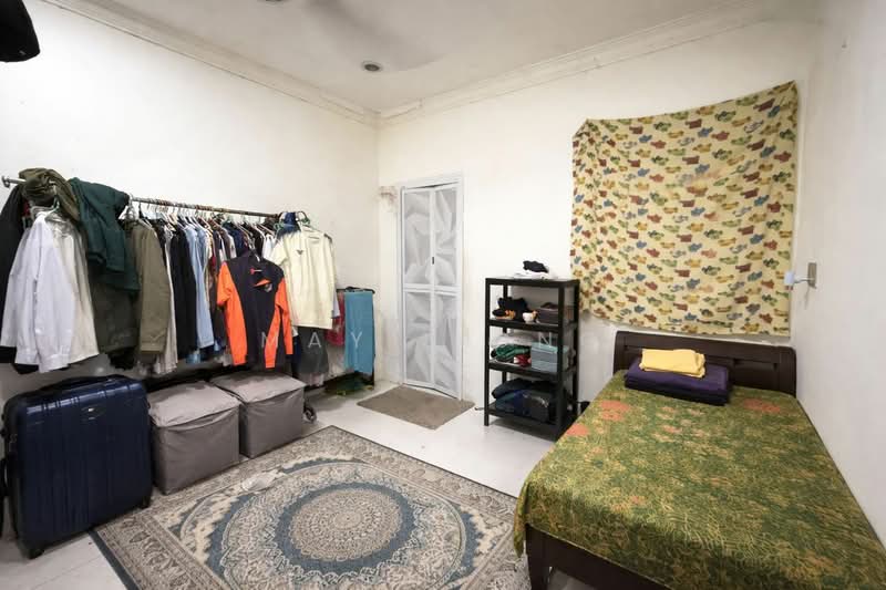 Rumah Teres 2 Tingkat untuk Dijual di Bukit Sentosa (Rawang) - May Liong - Bedroom - PropertyGuru.com.my
