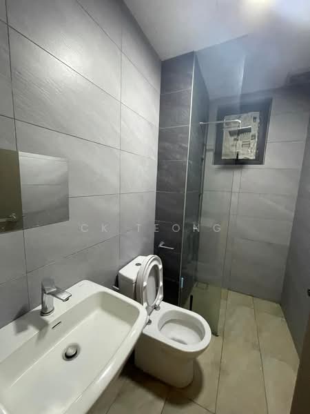 Kondominium untuk Disewa di Bennington Residences @ SkyArena - CK Teong - Bathroom - PropertyGuru.com.my
