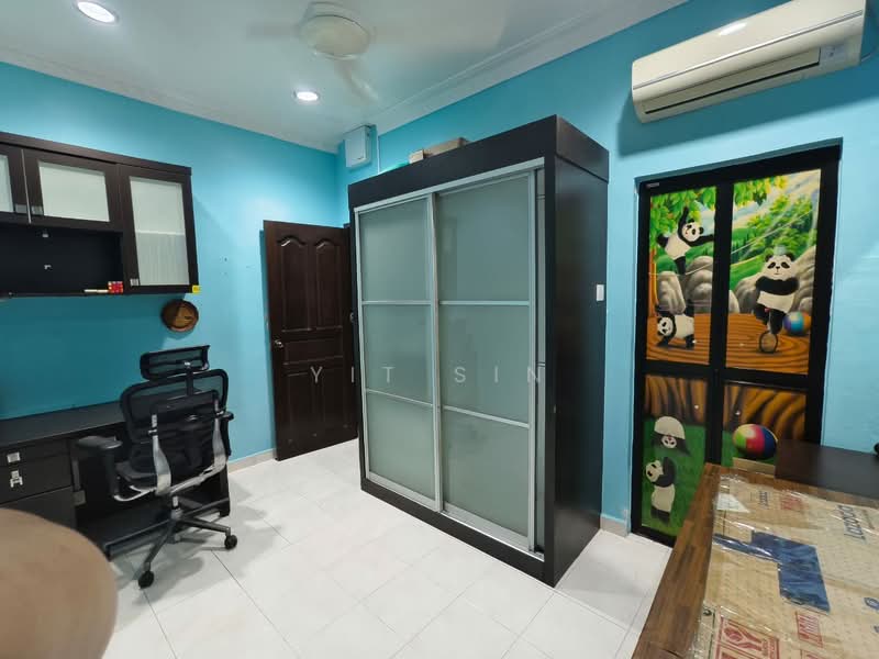1-storey Terraced House for Sale in Bandar Putra (Kulai) - Yit Sin - PropertyGuru.com.my