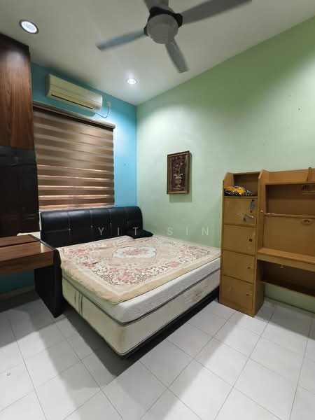 1-storey Terraced House for Sale in Bandar Putra (Kulai) - Yit Sin - PropertyGuru.com.my