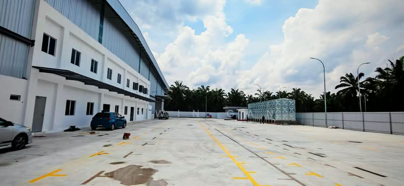 Gudang untuk Dijual di Kampung Teluk Panglima Garang (Telok Panglima Garang) - Edwin Gan - PropertyGuru.com.my
