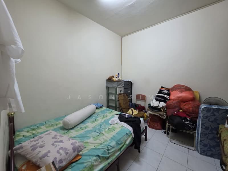 2-storey Terraced House for Sale in Taman Daya (Johor Bahru) - Jason Sim - Bedroom - PropertyGuru.com.my