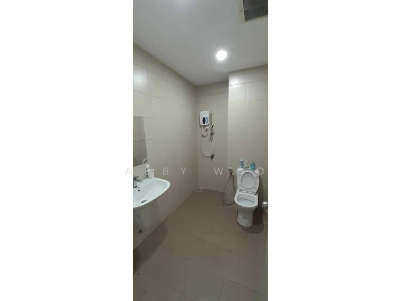 Service Residence for Rent at i-SOHO @ i-City - Abby Woo - Bathroom - PropertyGuru.com.my