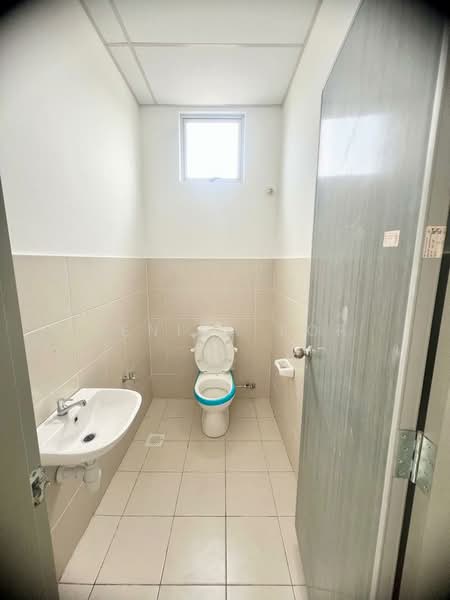 Kedai / Pejabat untuk Disewa di Gelang Patah (Johor) - Venica For - Bathroom - PropertyGuru.com.my