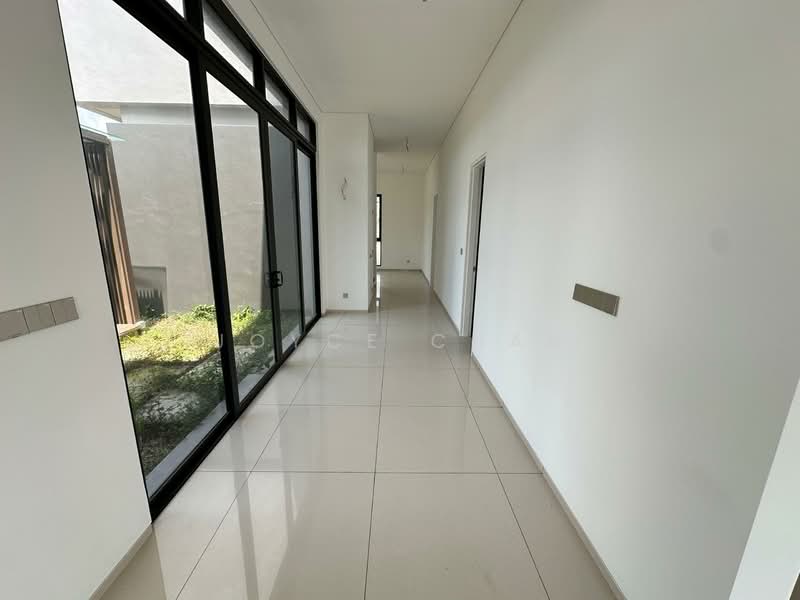 Rumah Banglo untuk Disewa di Bandar Gamuda Cove (Dengkil) - Joyce Chan - Corridor - PropertyGuru.com.my