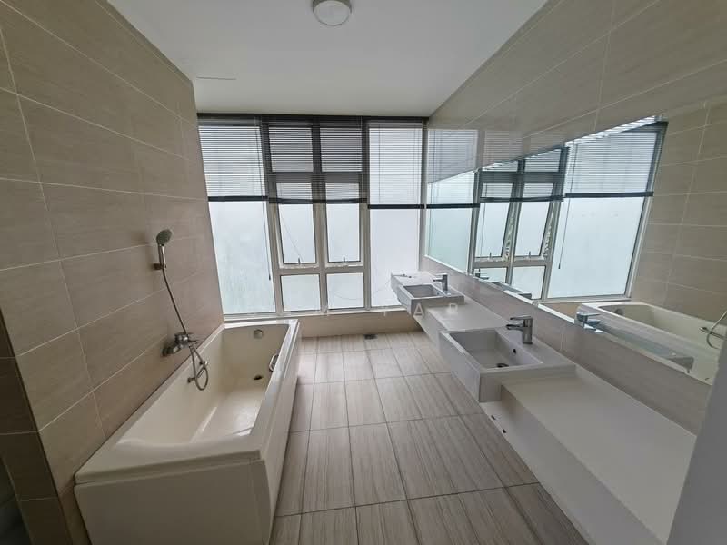 Kondominium untuk Disewa di Damansara Foresta - Sam Yap - Bathroom - PropertyGuru.com.my
