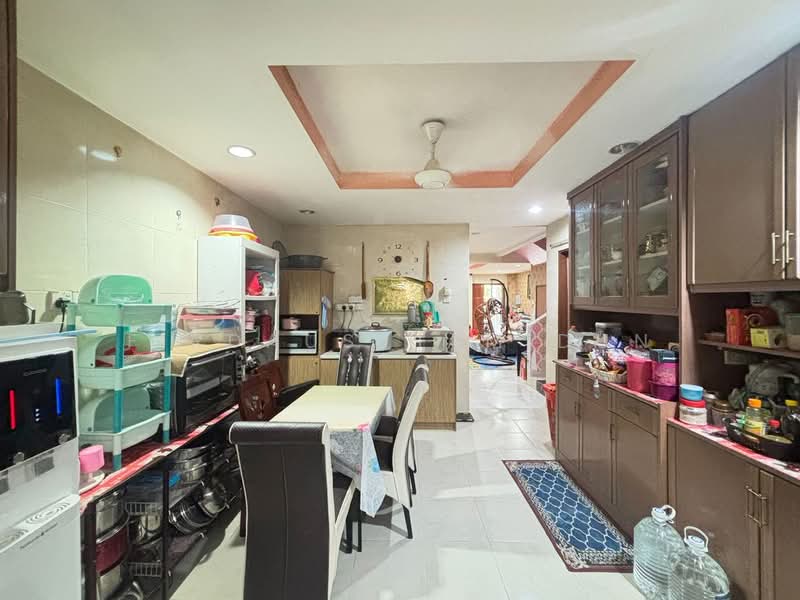 Rumah Teres 2 Tingkat untuk Dijual di Shah Alam (Selangor) - Firdaus Hamidun - Kitchen - PropertyGuru.com.my