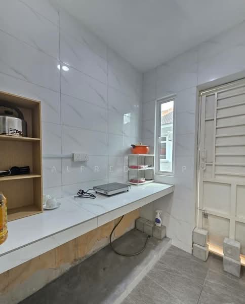 1-storey Terraced House for Rent in Austin Crest (Johor Bahru) - Alfred Yap - Kitchen - PropertyGuru.com.my