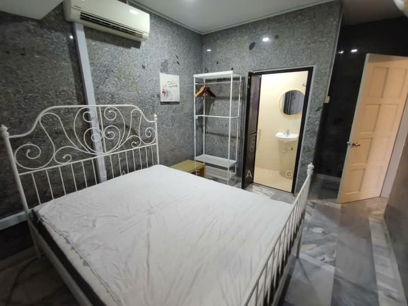 Rumah Teres 1 Tingkat untuk Disewa di Taman Eng Ann (Klang) - Janice Tang - Bedroom - PropertyGuru.com.my