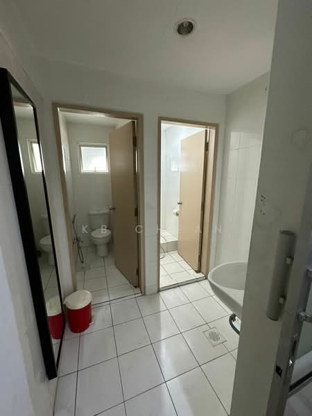 Shop / Office for Rent in Ara Damansara (Petaling Jaya) - KB Chean - Bathroom - PropertyGuru.com.my