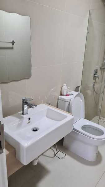 Servis Apartment untuk Disewa di United Point (Residensi Berpadu) - Vivian Tew - Bathroom - PropertyGuru.com.my