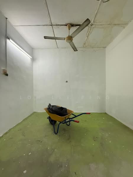 Shop / Office untuk Dijual di Taman Johor Jaya (Johor Bahru) - Cora Loh - PropertyGuru.com.my