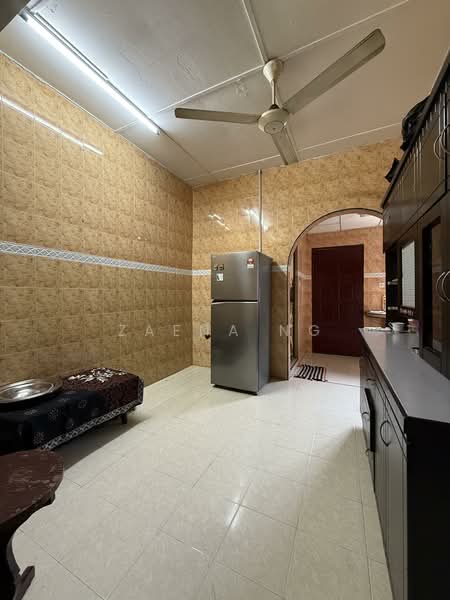 Rumah Teres 1.5 Tingkat untuk Dijual di Taman Sentosa (Klang) - Zaena Ng - Kitchen - PropertyGuru.com.my