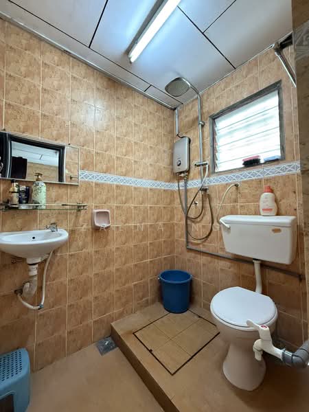 Rumah Teres 1.5 Tingkat untuk Dijual di Taman Sentosa (Klang) - Zaena Ng - Bathroom - PropertyGuru.com.my