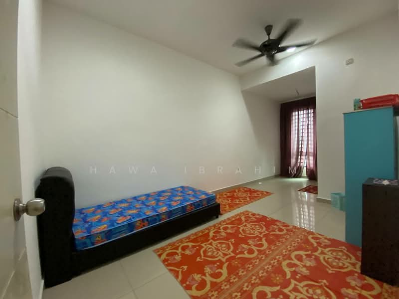 Rumah Teres 2 Tingkat untuk Dijual di Nusari Aman 2 (Labu) - Hawa Ibrahim - Bedroom - PropertyGuru.com.my