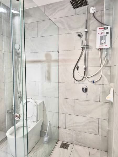 Service Residence for Rent at Sky Trees - Siau Tong Ling - Bathroom - PropertyGuru.com.my