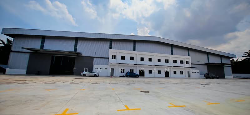 Warehouse for Rent in Kampung Teluk Mengkuang (Telok Panglima Garang) - Edwin Gan - PropertyGuru.com.my