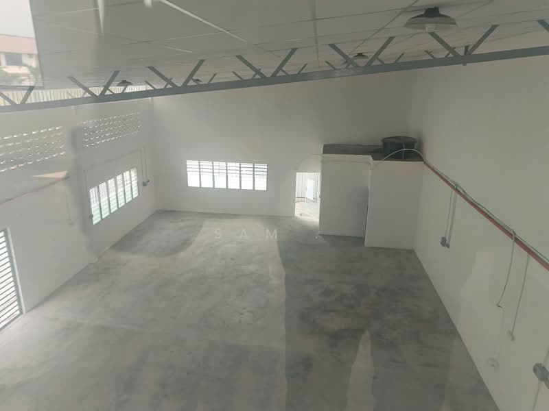 Factory for Rent in Kawasan Perindustrian Chandan Raya (Ipoh) - Sam . - Interior - PropertyGuru.com.my