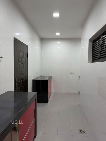 2-storey Terraced House for Sale in Kota Bayuemas (Klang) - Tom Lee - PropertyGuru.com.my