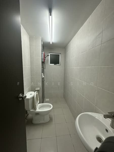 Kondominium untuk Disewa di Residensi KepongMas - Frankie Sing - Bathroom - PropertyGuru.com.my