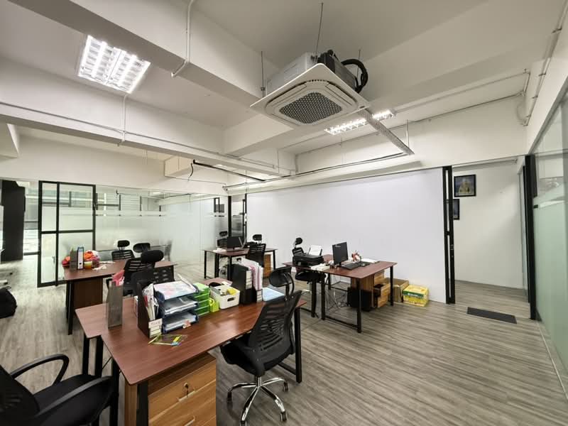 Shop / Office untuk Disewa di Setia Alam (Selangor) - Calvin Lim - Interior - PropertyGuru.com.my