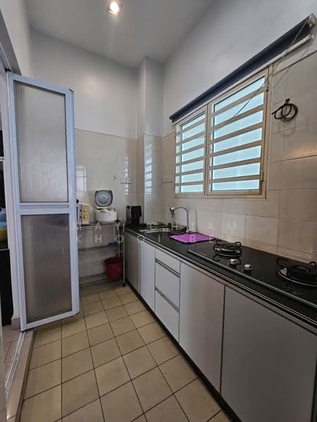 Kondominium untuk Dijual di I-Regency Condominium (Ideal Regency) - May Chiam Khooi Bee - Kitchen - PropertyGuru.com.my