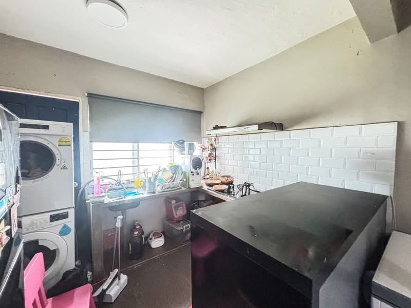2-storey Terraced House for Sale in Seksyen 17 (Shah Alam) - Firdaus Hamidun - Kitchen - PropertyGuru.com.my