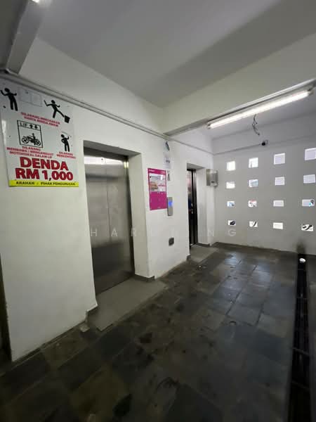 Apartment for Sale at Apartment Bukit Saujana - Sharon Ng - Corridor - PropertyGuru.com.my