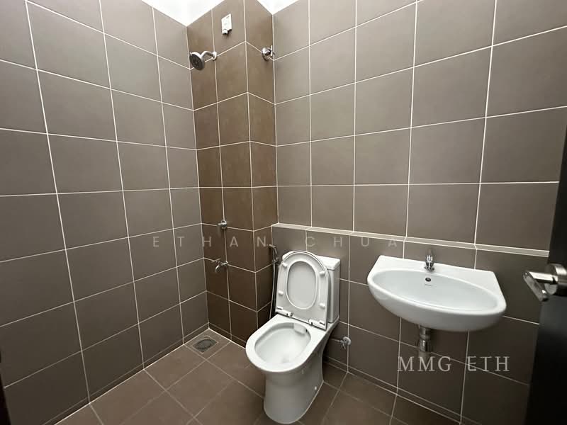 2-storey Terraced House for Sale in Bandar Bukit Raja (Klang) - Ethan Chua - Bathroom - PropertyGuru.com.my