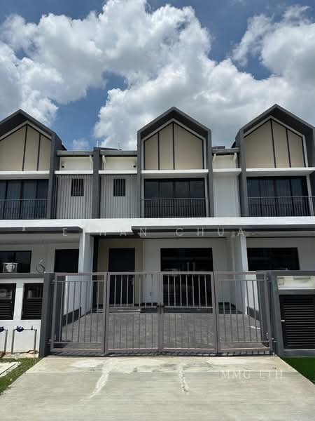 2-storey Terraced House for Sale in Bandar Bukit Raja (Klang) - Ethan Chua - Exterior - PropertyGuru.com.my